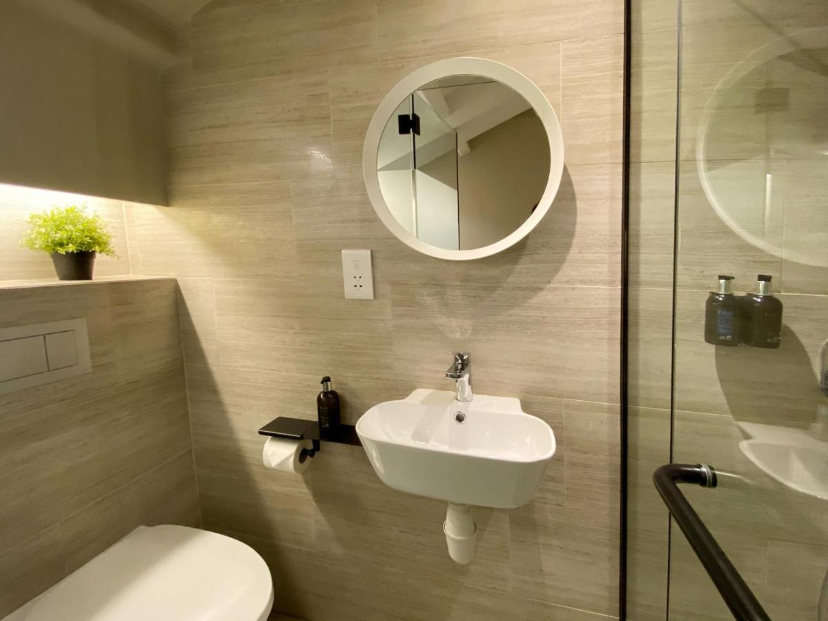 ST Signature Jalan Besar, SHORT OVERNIGHT, 8 Hours, 1159PM-8AM Singapore Bagian luar foto
